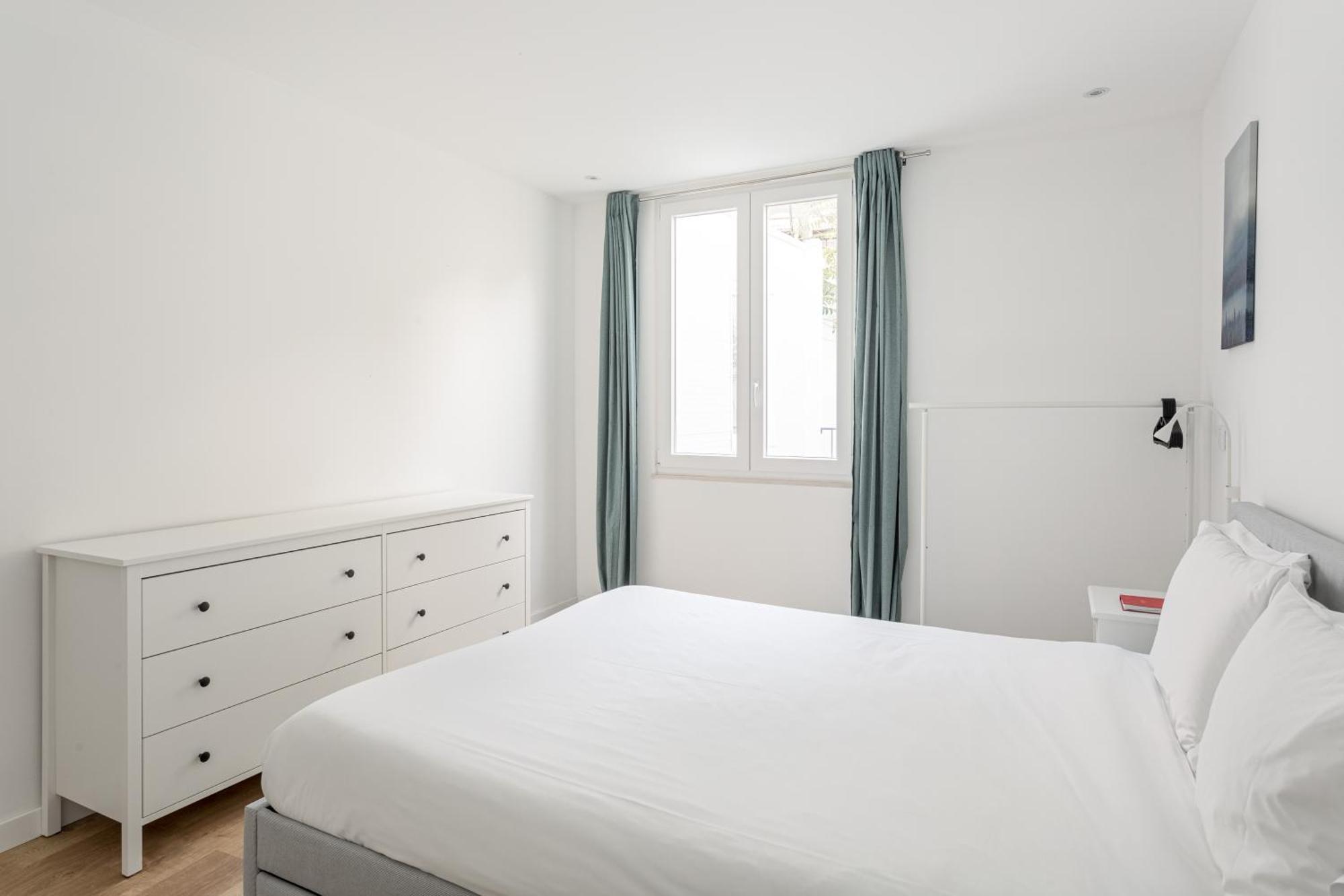 Joivy Minimalistic Apt W Patio In Principe Real Lisboa Exteriör bild