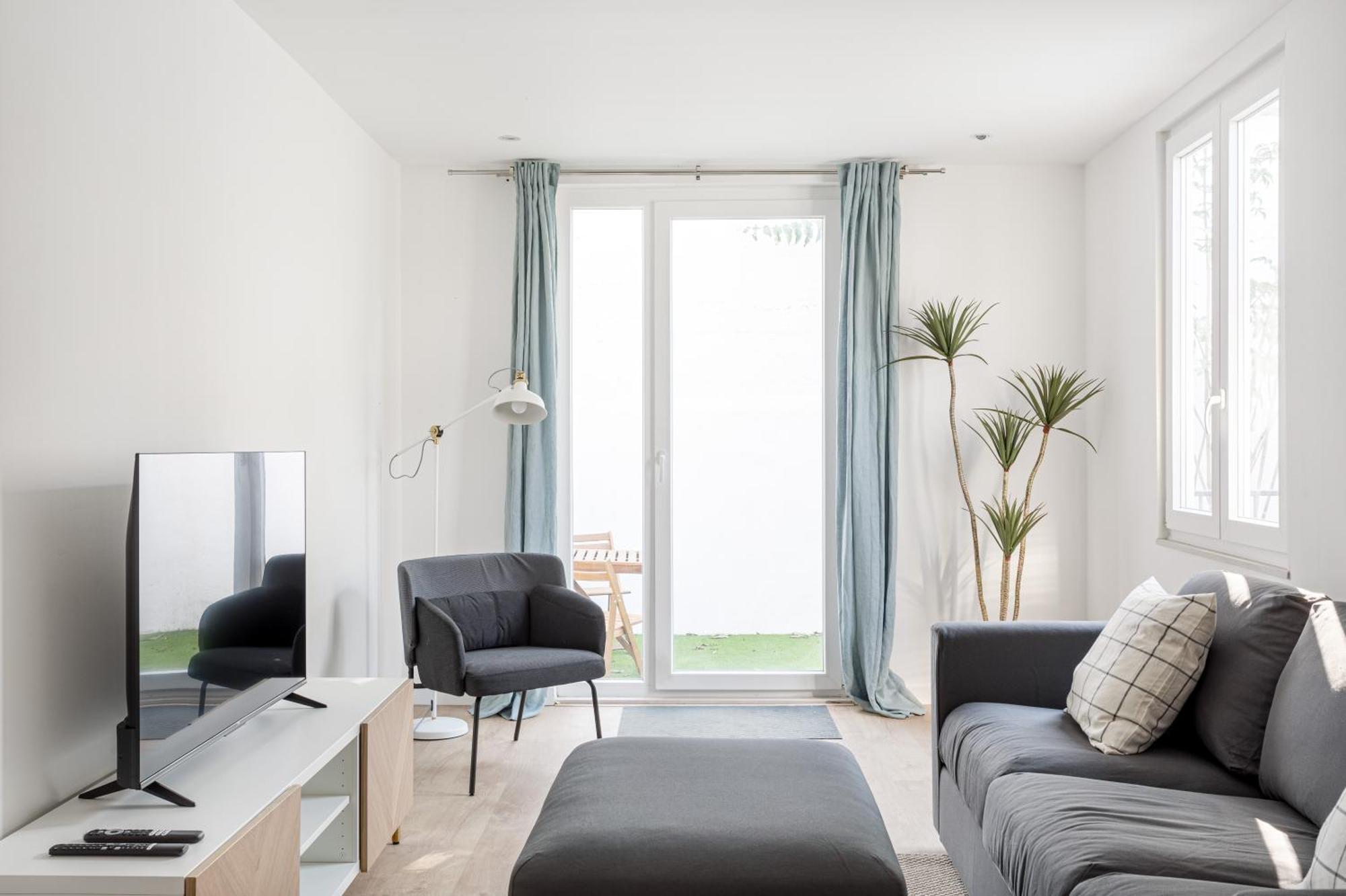 Joivy Minimalistic Apt W Patio In Principe Real Lisboa Exteriör bild